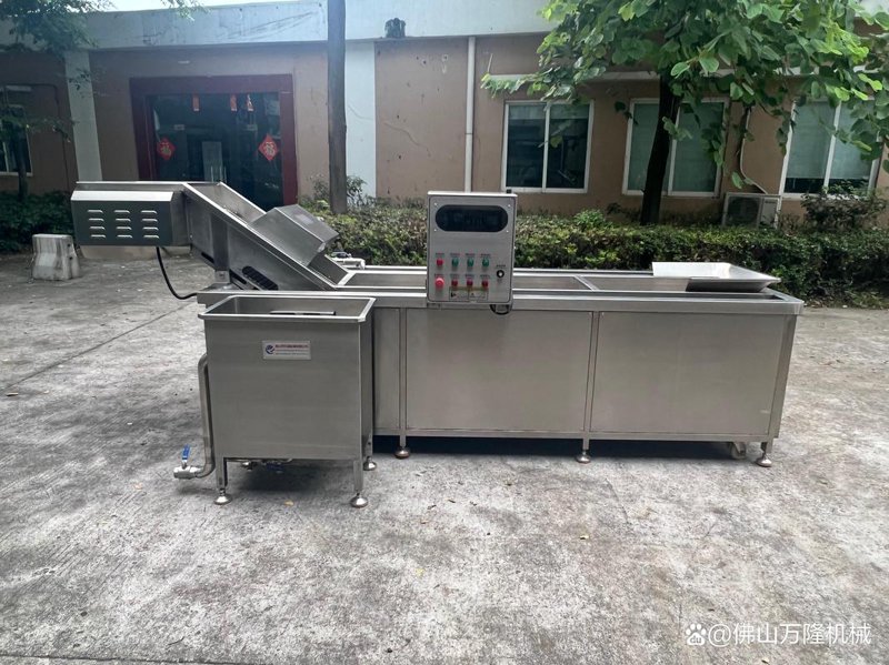 洗烫行业：设备更新换代助力产业升级